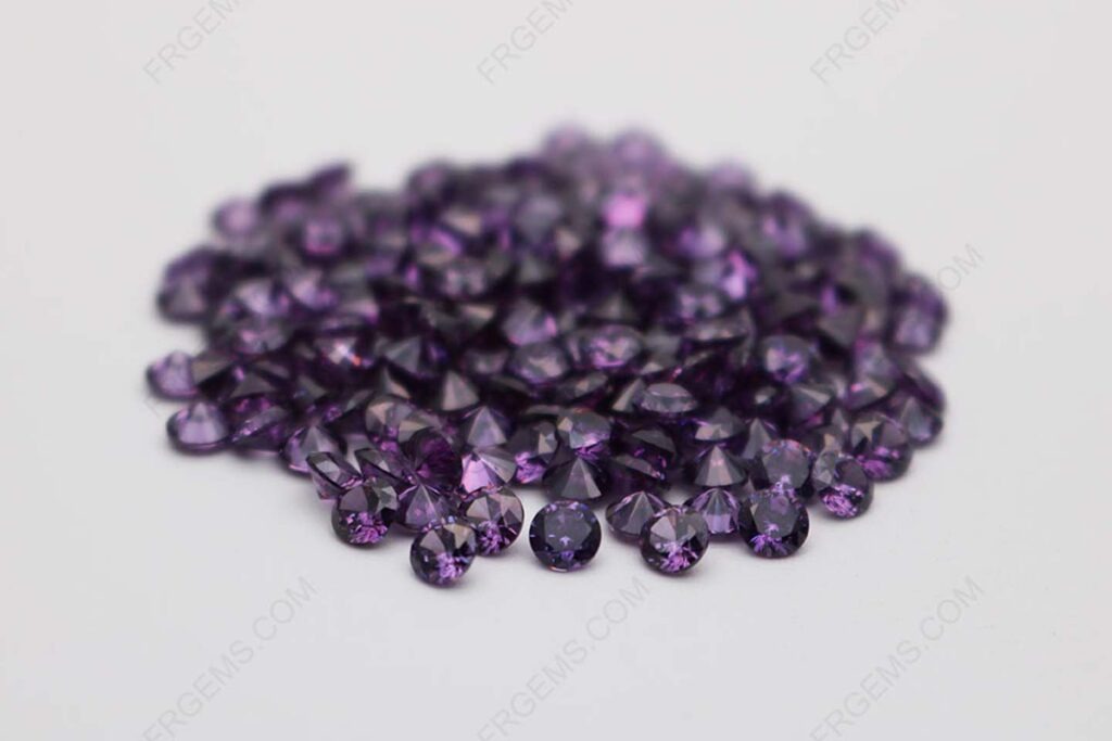 Cubic_Zirconia_Amethyst_Color_Round_Shape_faceted_cut_5mm_stones_IMG_0342