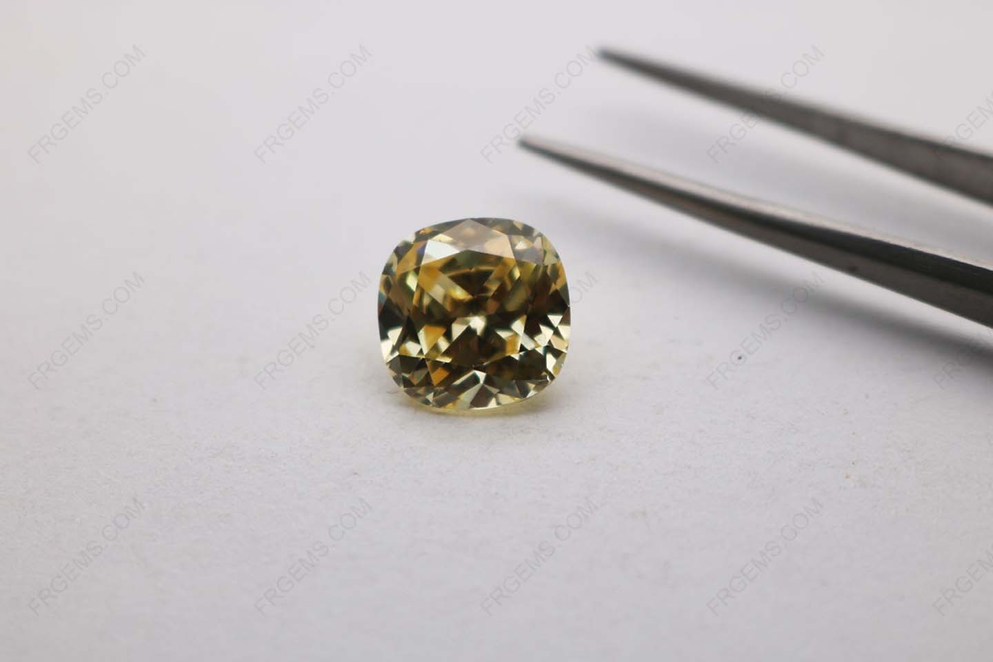 Cubic Zirconia Canary Yellow 3A Cushion Shape Diamond Faceted Cut 12x12mm stones CZ06 IMG_3918