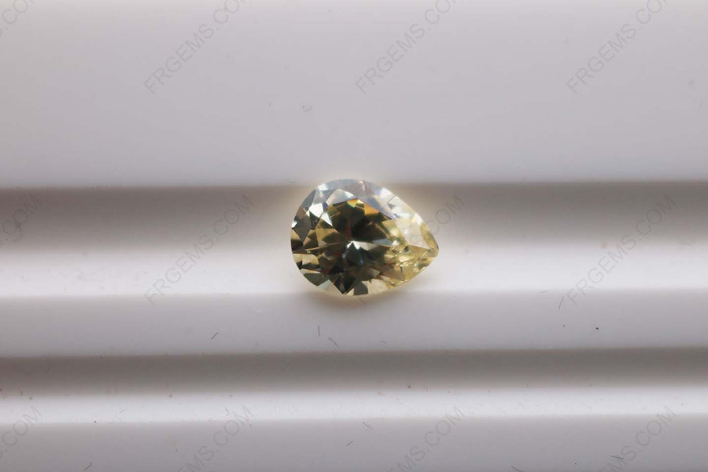 Cubic Zirconia Canary Yellow 3A Pear Shape diamond faceted cut 9x7mm stones CZ06 IMG_3916