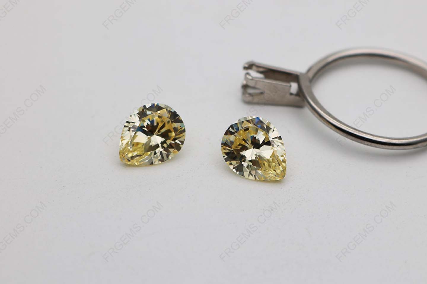 Cubic Zirconia Canary Yellow Pear Shape 5A Best Quality 10x7mm stones China Suppliers CZ06 IMG_2464