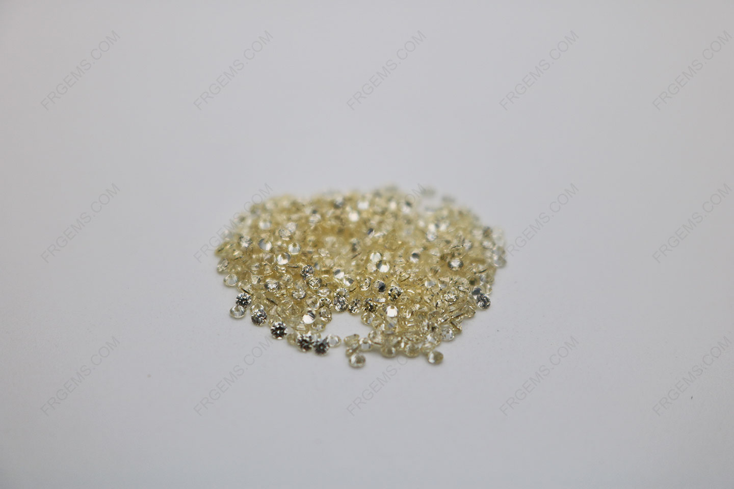 Cubic Zirconia Canary Yellow Round Shape Faceted Cut 2mm stones CZ06 IMG_0647