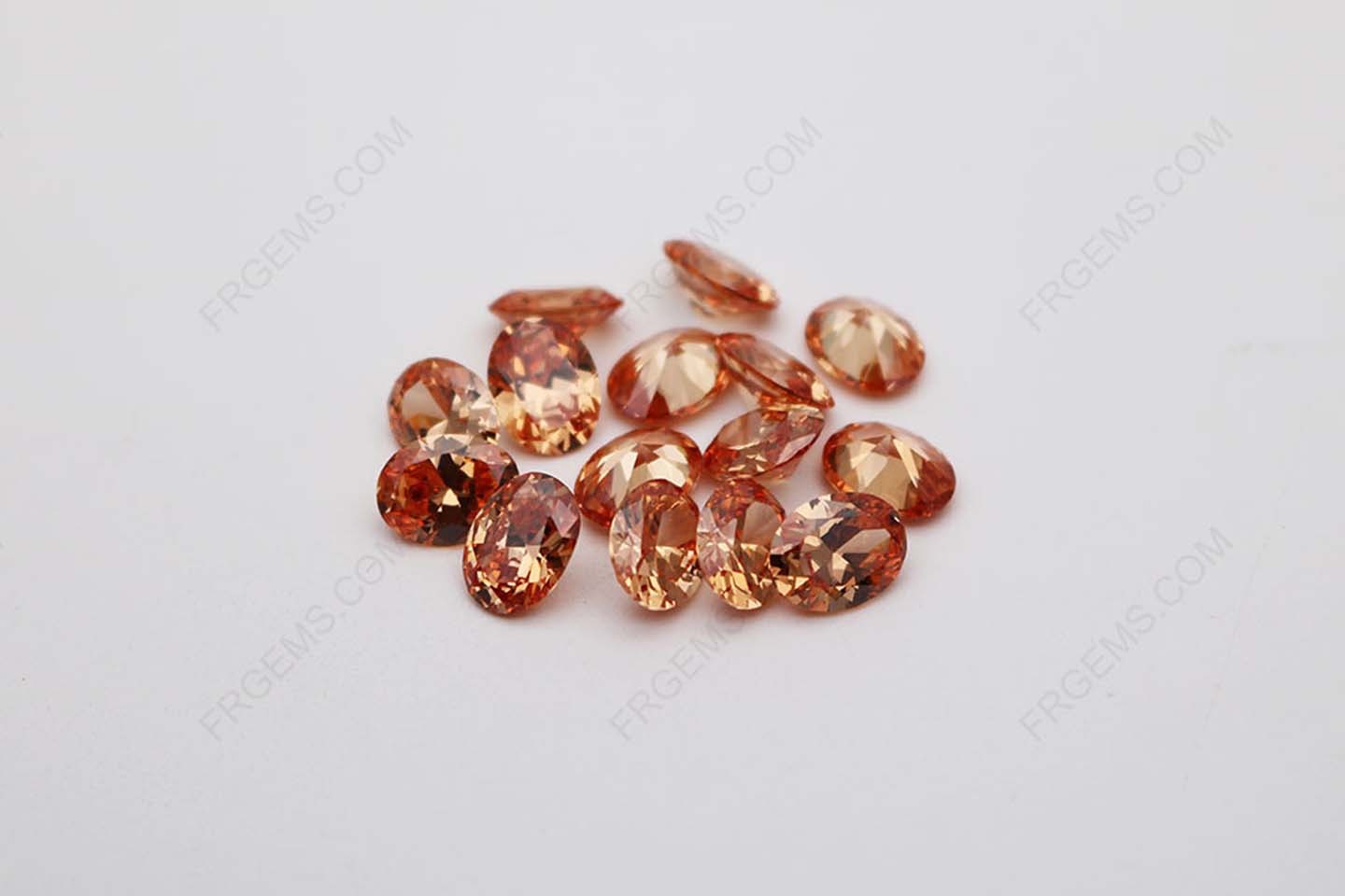 Cubic Zirconia Champagne Oval Shape faceted Cut 9x7mm stones China manufacturers CZ13 IMG_0398