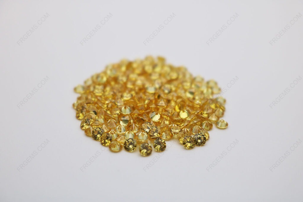 Cubic_Zirconia_Golden_Yellow_Round_Shape_faceted_diamond_Cut_3mm_stones_IMG_0352