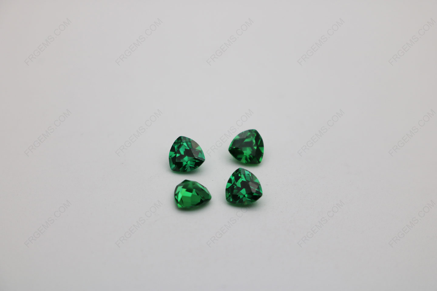Cubic Zirconia Green Trillion Shape Faceted 6x6mm stones CZ35 IMG_1193