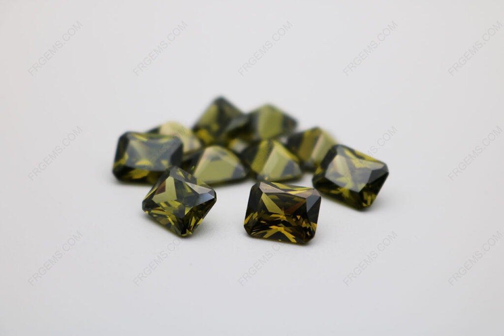 Cubic_Zirconia_Peridot_Octagon_Shape_Princess_cut_10x8mm_stones_IMG_0401