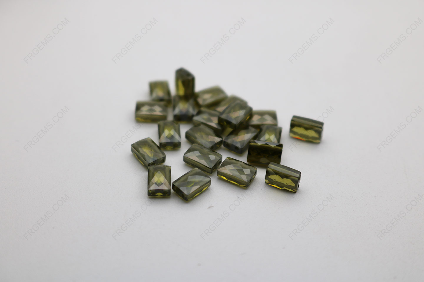 Cubic Zirconia Peridot Rectangle Shape Double Checkerboard faceted cut 9x6mm stones CZ27 IMG_2774