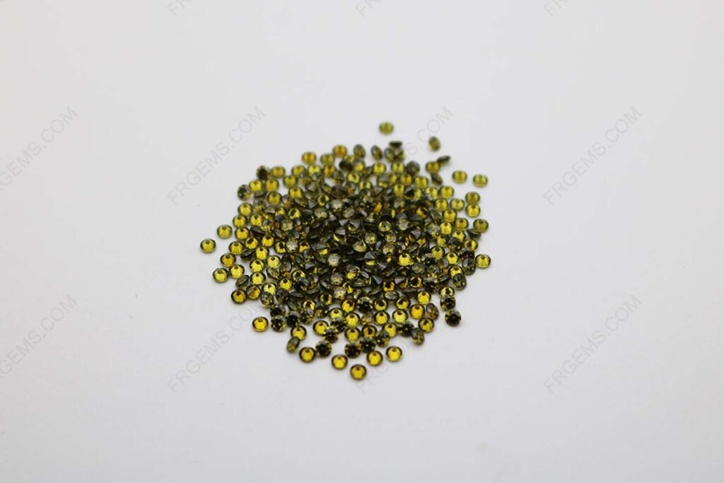 Cubic_Zirconia_Peridot_Round_Shape_faceted_diamond_cut_2mm_Melee_stones_IMG_1016