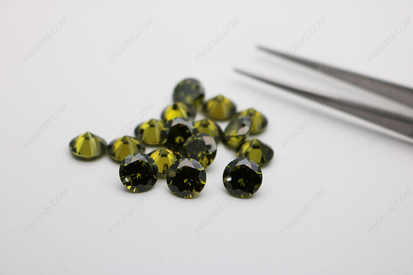 Cubic Zirconia Peridot Round Shape faceted diamond cut with drilled hole 8mm stones CZ27 IMG_1346