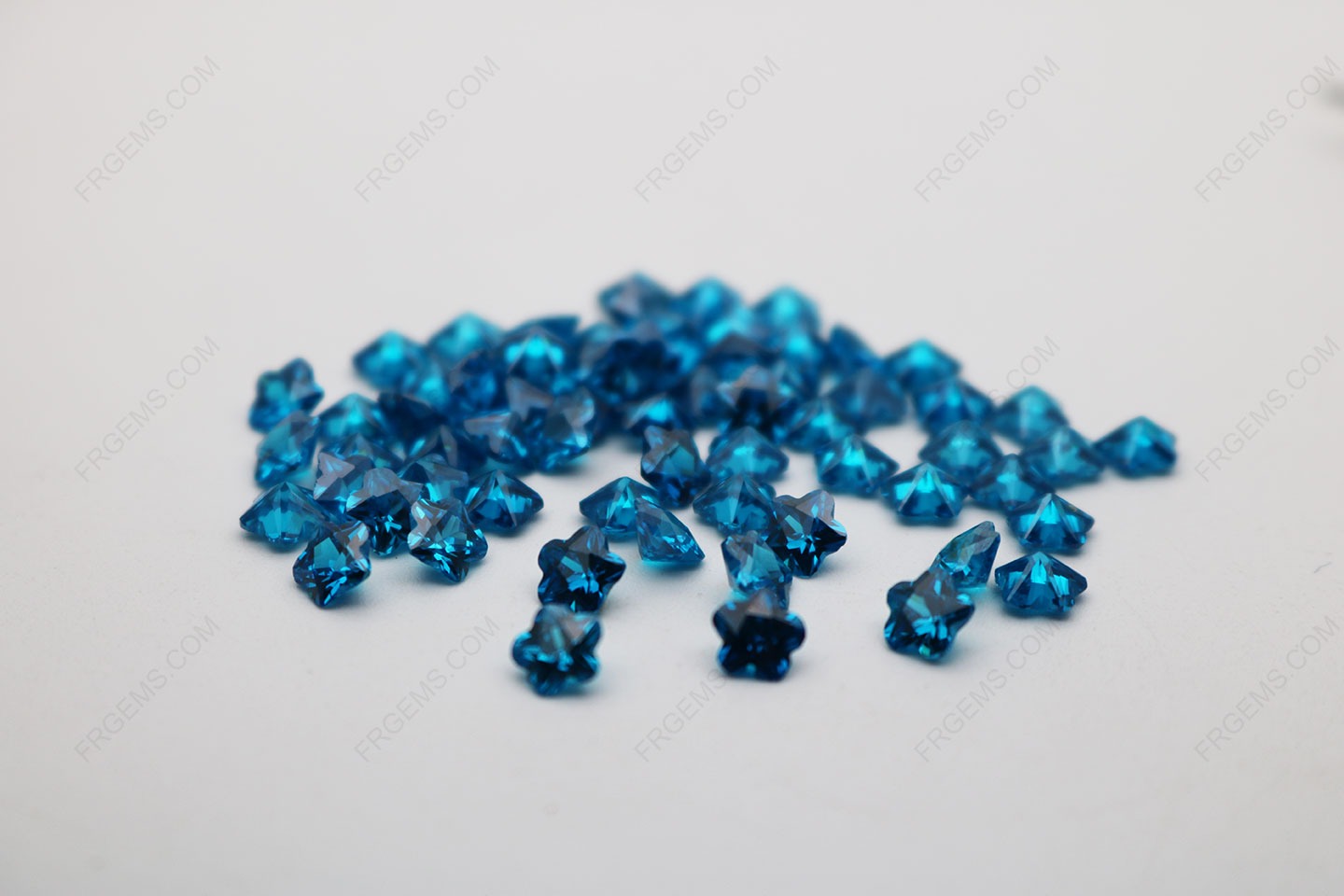 Cubic Zirconia Swiss Blue Flower Cut 5x5mm stones CZ40 IMG_2581