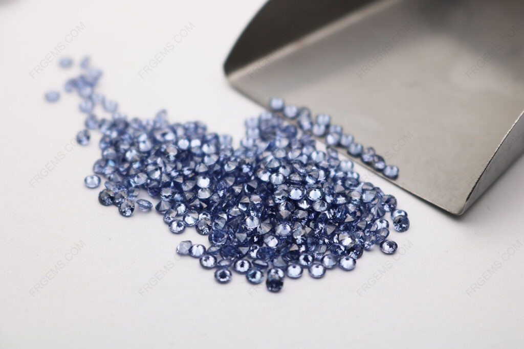 Cubic_Zirconia_Tanzanite_Round_Shape_diamond_faceted_Cut_2.5mm_stones_IMG_3783