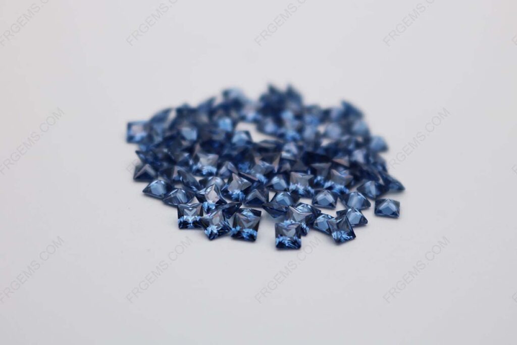 Cubic_Zirconia_Tanzanite_Square_Shape_Princess_Cut_5x5mm_stones_IMG_0332