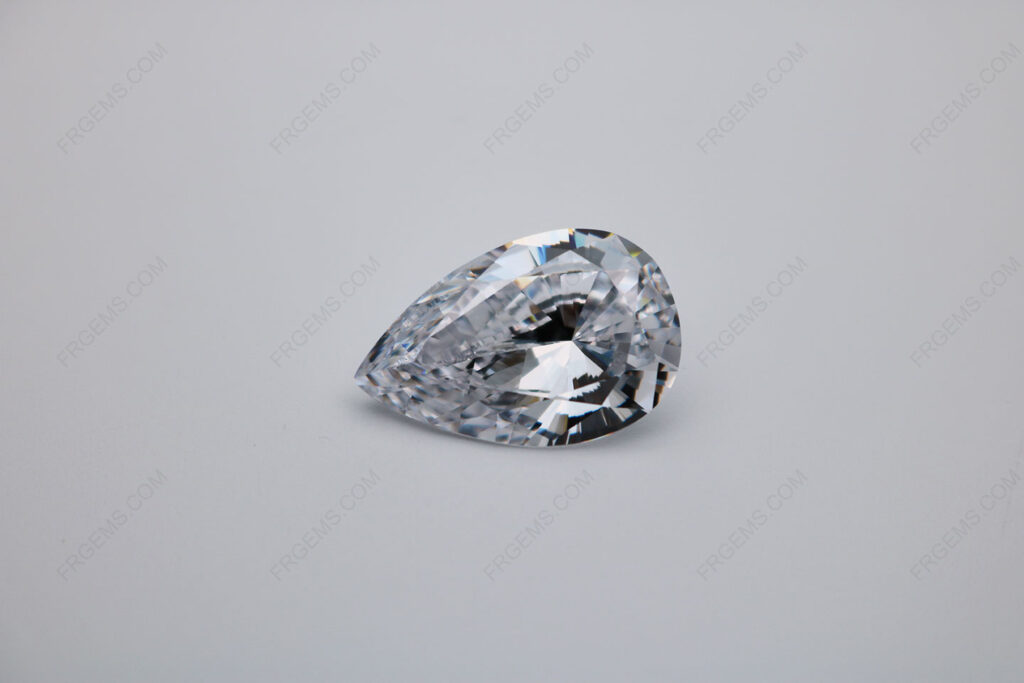 Cubic_Zirconia_White_Color_5A_Best_Quality_Pear_Shape_faceted_Cut_15x10mm_stones_Supplier_IMG_0565
