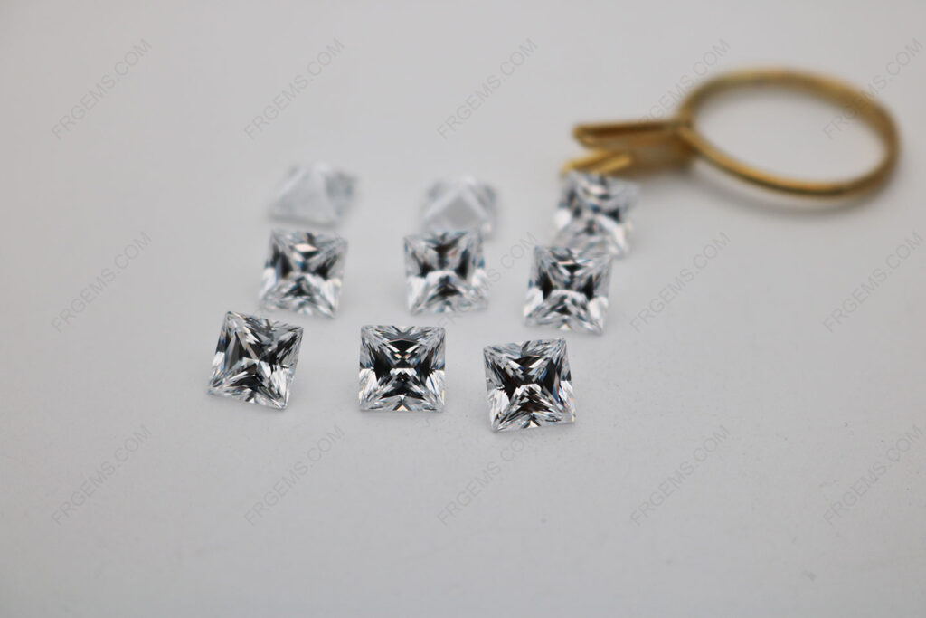Cubic_Zirconia_White_Color_5A_Best_Quality_Square_Shape_faceted_Princess_Cut_7x7mm_stones_IMG_1986