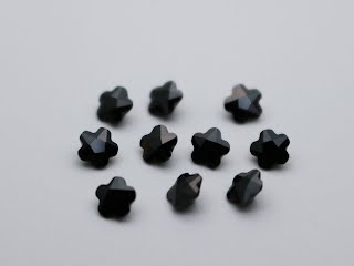 CZ-Flower-Cut-Black-Color-4x4mm