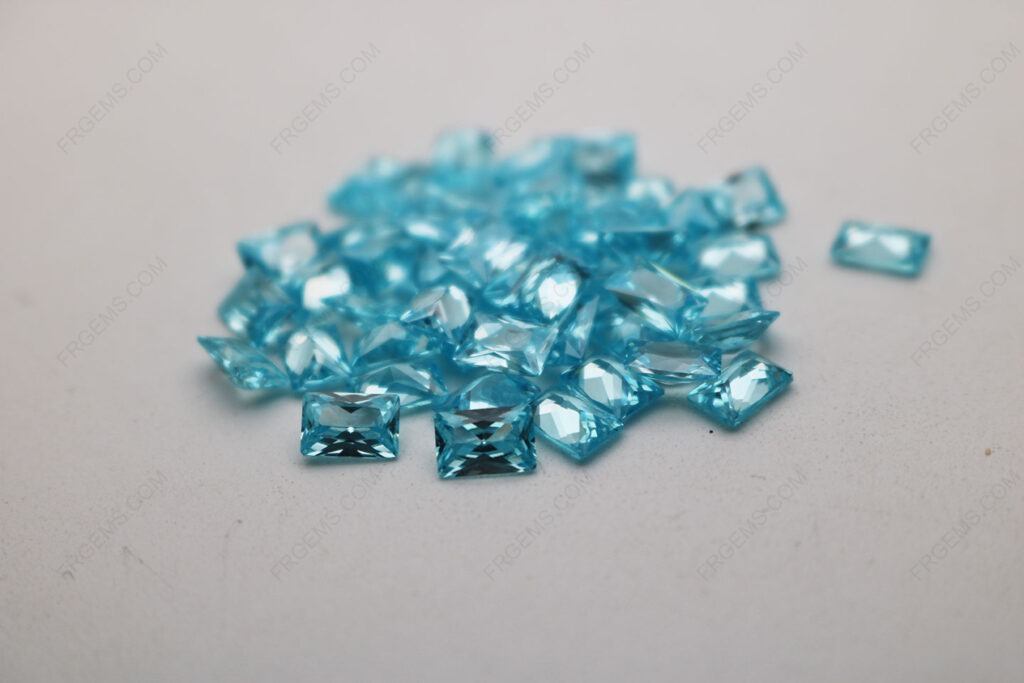 Cubic_Zirconia_Aquamarine_Rectangle_Shape_Princess_cut_4x6mm_stones_IMG_4919