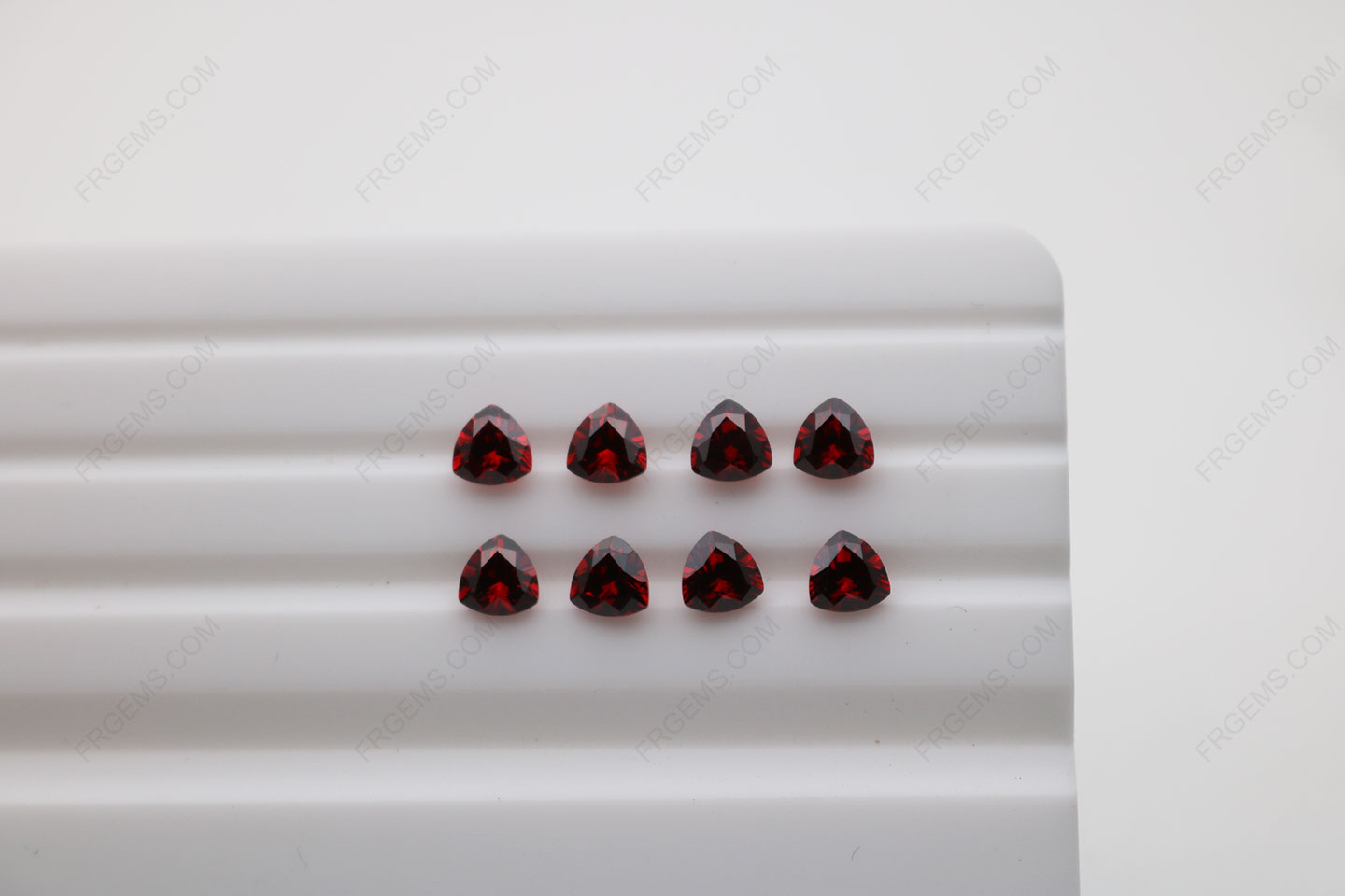 Cubic Zirconia Garnet Red Dark Shade Trillion Shape Diamond faceted cut 5x5mm stones CZ23 IMG_4905