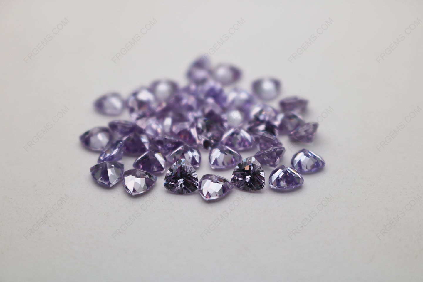 Cubic Zirconia Lavender Trillion Shape Diamond faceted cut 5x5mm stones CZ08 IMG_4886
