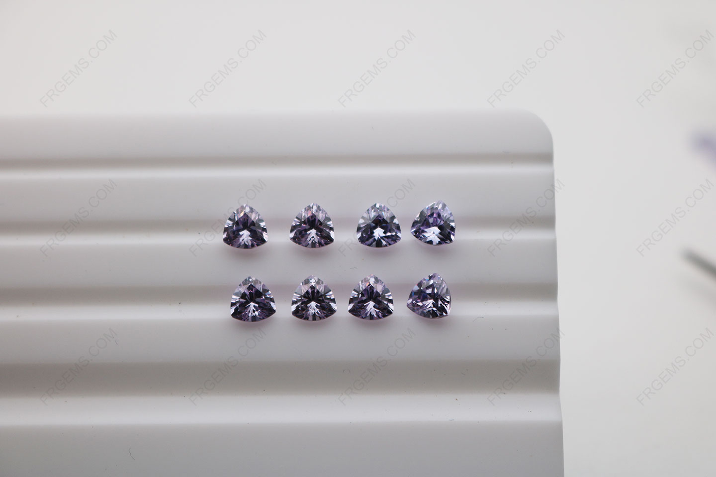 Cubic Zirconia Lavender Trillion Shape Diamond faceted cut 5x5mm stones CZ08 IMG_4886