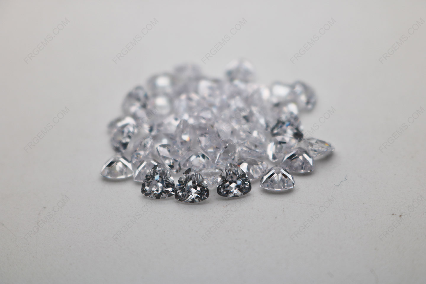 Cubic Zirconia White Trillion Shape Diamond faceted cut 5x5mm stones CZ01 IMG_4894