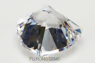 Highest-Quality-Cubic-Zirconia-White-CZ-Trillion-Cut-Gemstones-01