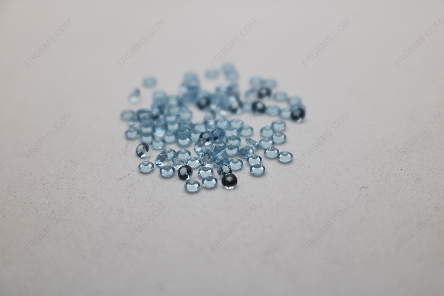 Nano Topaz Blue Light color 144# Round Diamond faceted cut 2mm stones IMG_4934