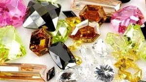 Wuzhou_Cubic_zirconia