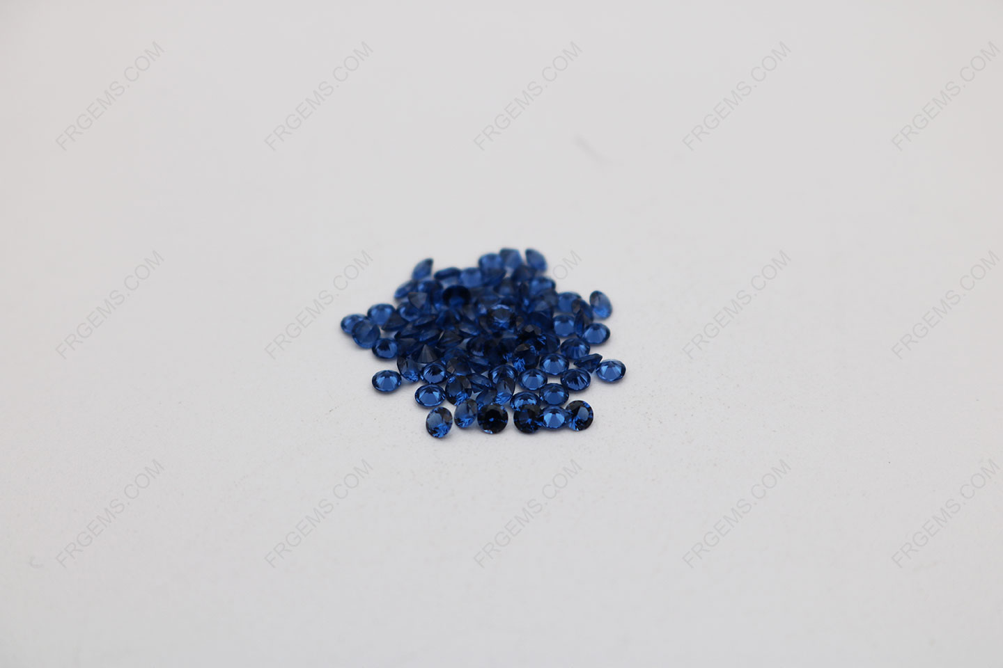 Loose Synthetic Corundum Blue Sapphire 34# Round Shape Small melee Faceted Cut 2mm stones IMG_1777