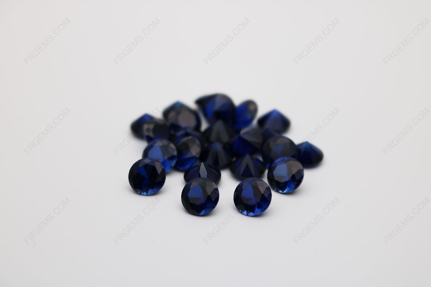 Loose Synthetic Lab Created Corundum Blue Sapphire 34# Round Shape Faceted Cut 6.50mm stones Suppliers and wholesale