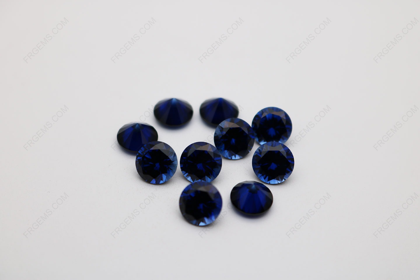 Corundum-Blue-Sapphire-34-Round-Shape-Faceted-Cut-6.50mm-stones-IMG_0936