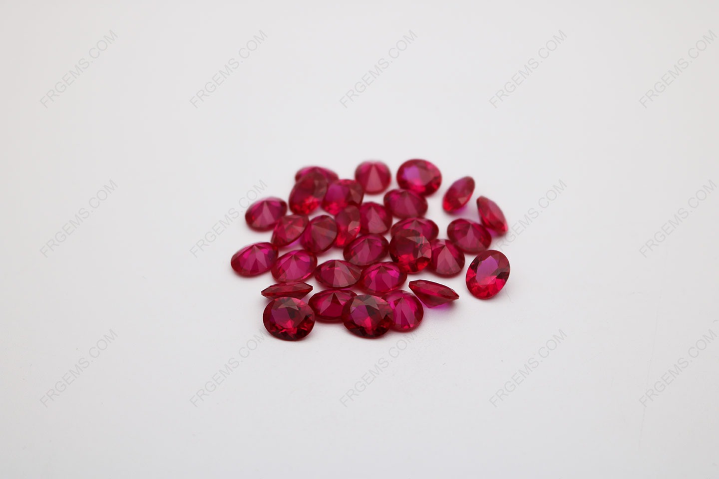 Loose Synthetic Corundum Ruby Red 5# Oval Shape Faceted Cut 7x5mm gemstones