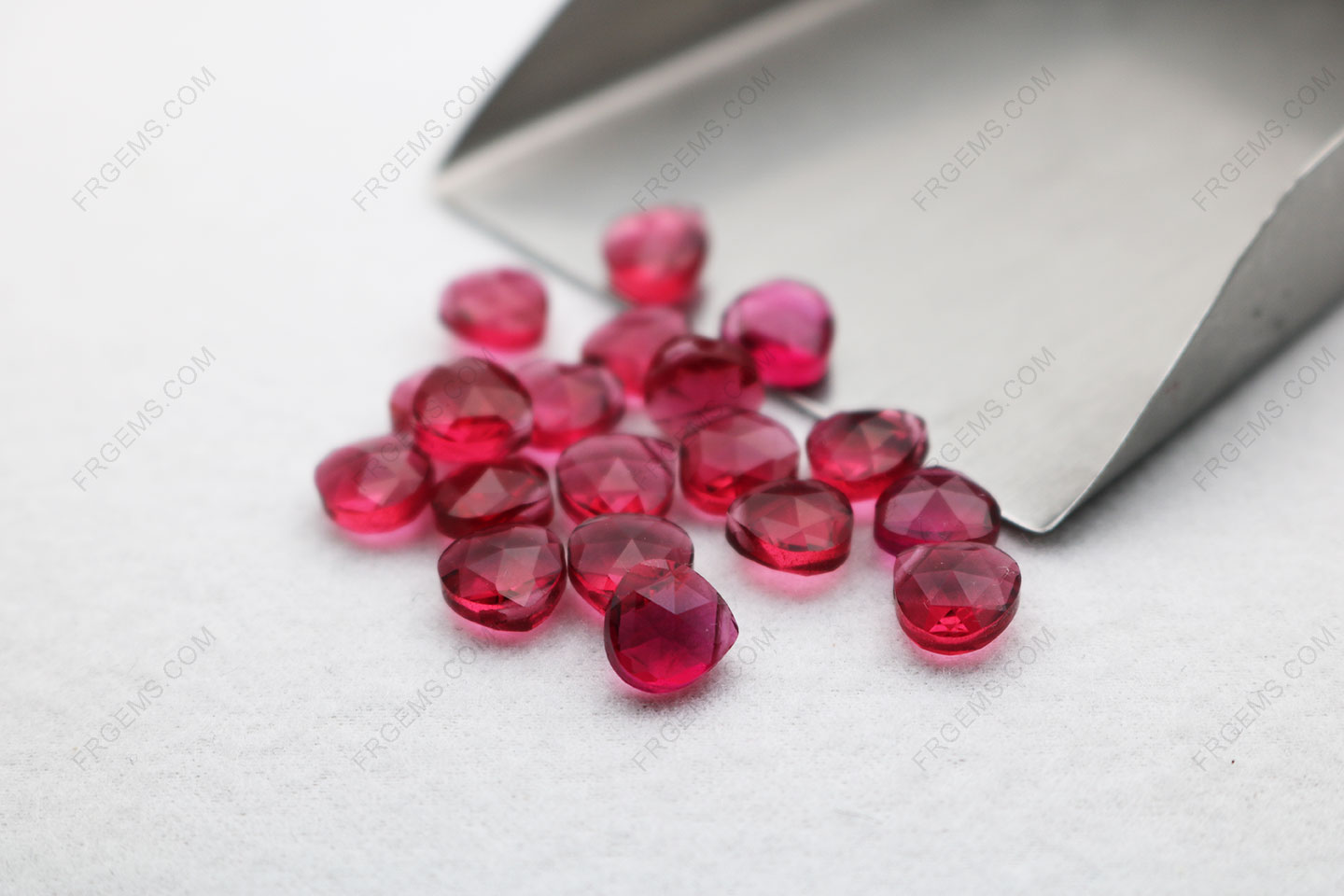 Loose Glass Ruby Red BR503# Heart shape dual double rose cut faceted 8x8mm gemstones