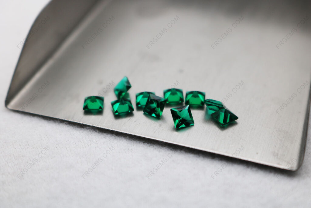 Hydrothermal-Emerald-Zambia-Green-Square-Princess-cut-4x4mm-faceted-stones-China-Supplier-IMG_5118