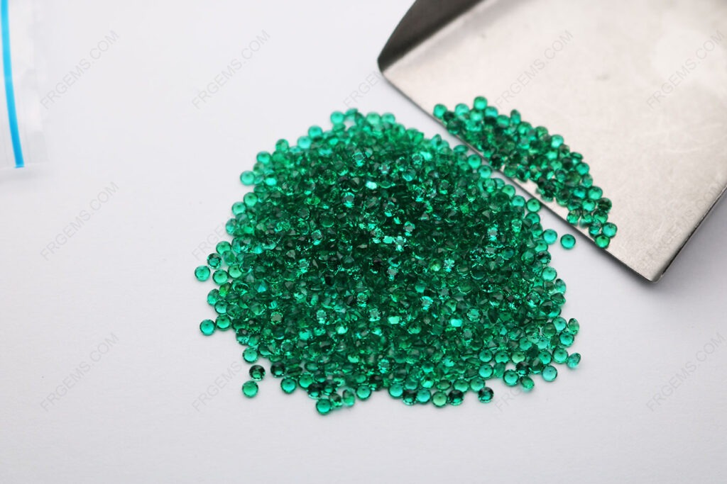Lab-Grown-Hydrothermal-Emerald-Zambia-Green-Round-shape-2mm-faceted-Gemsotnes-China-Suppliers-IMG_3812
