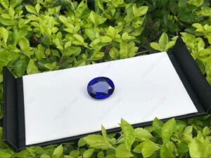 Lab-Grown-Pulled-Czochralski-Sapphire-Blue-Gemstone-supplier