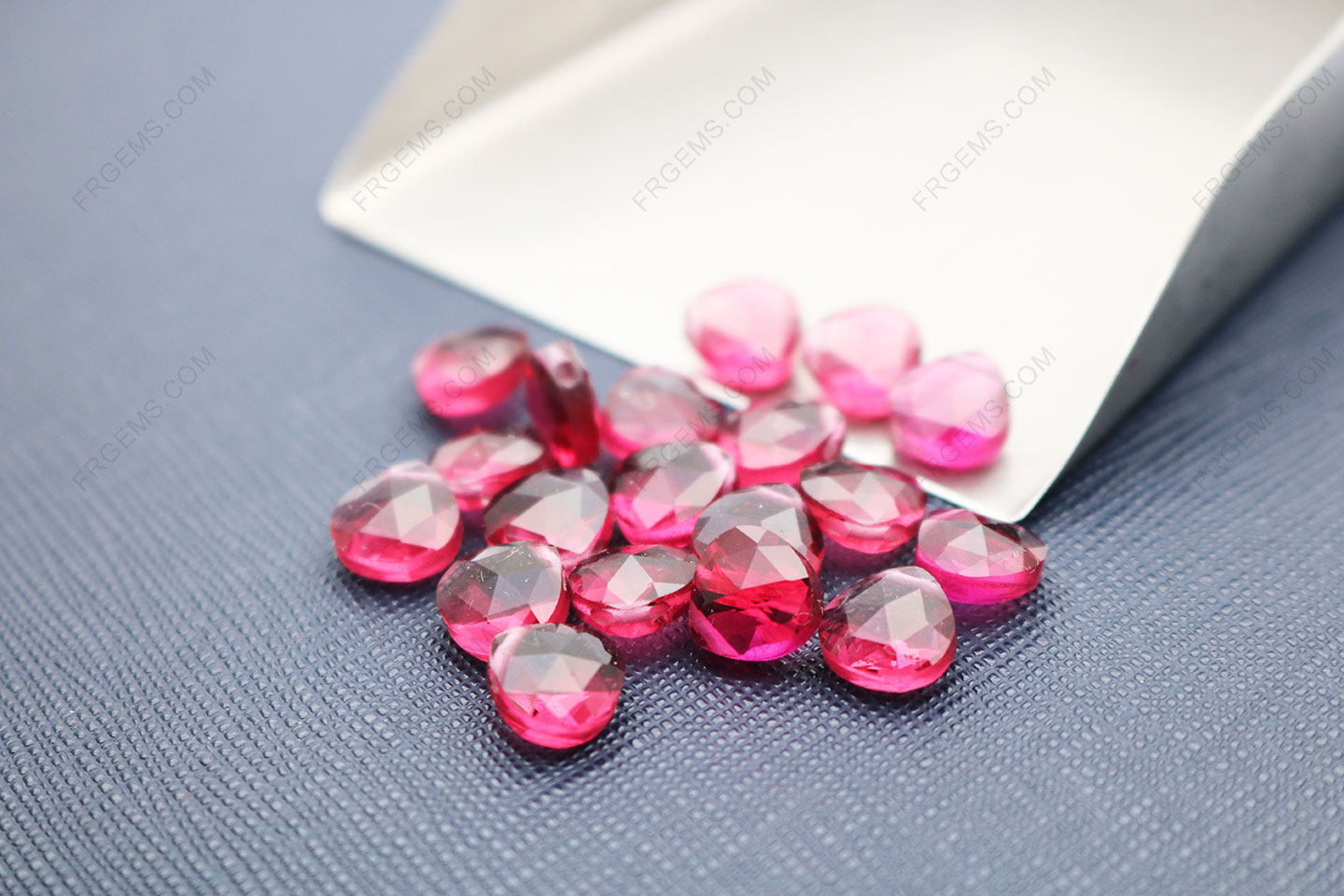 Loose Glass Ruby Red BR503# Heart shape dual double rose cut faceted 8x8mm gemstones