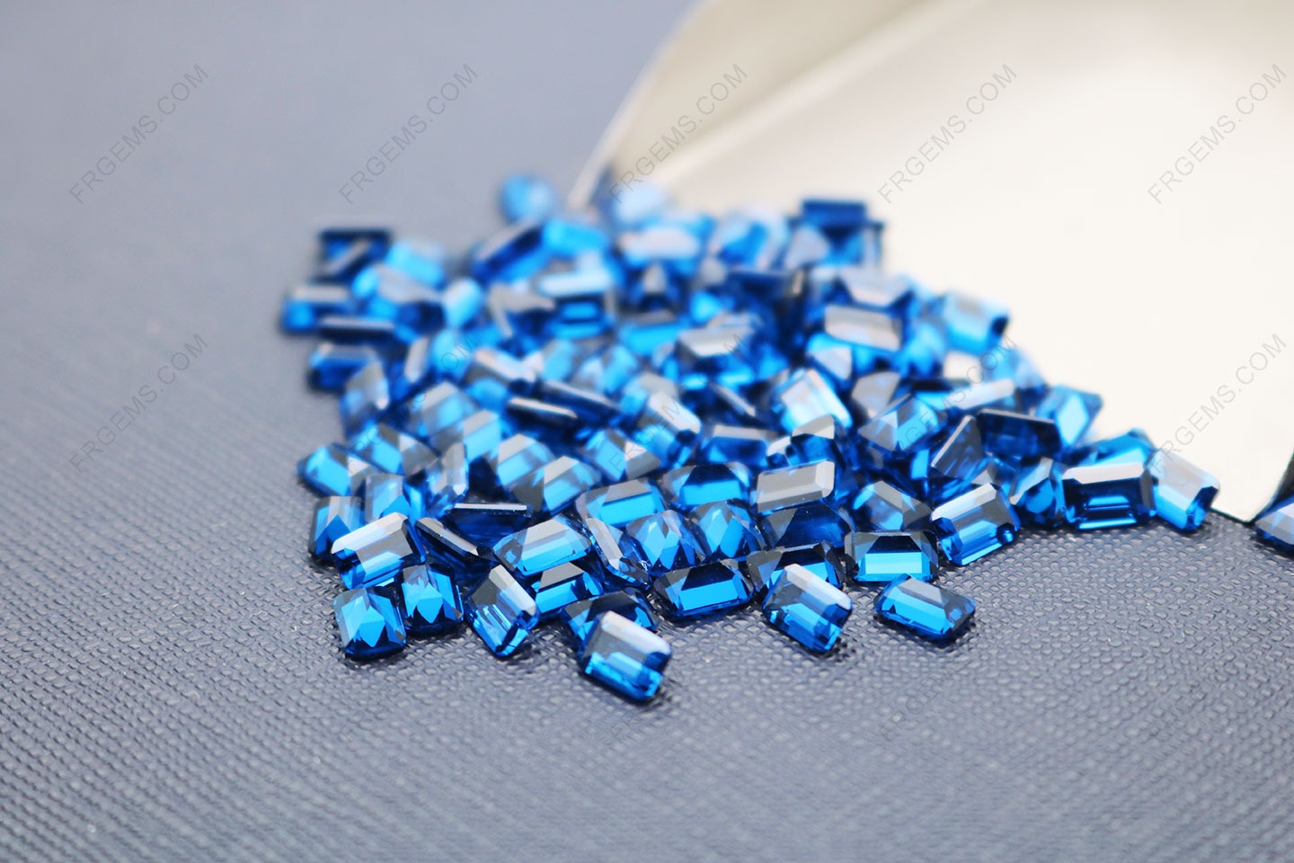 Loose Spinel 113# Sapphire blue Octagon Shape Emerald cut 4x6mm gemstones wholesale