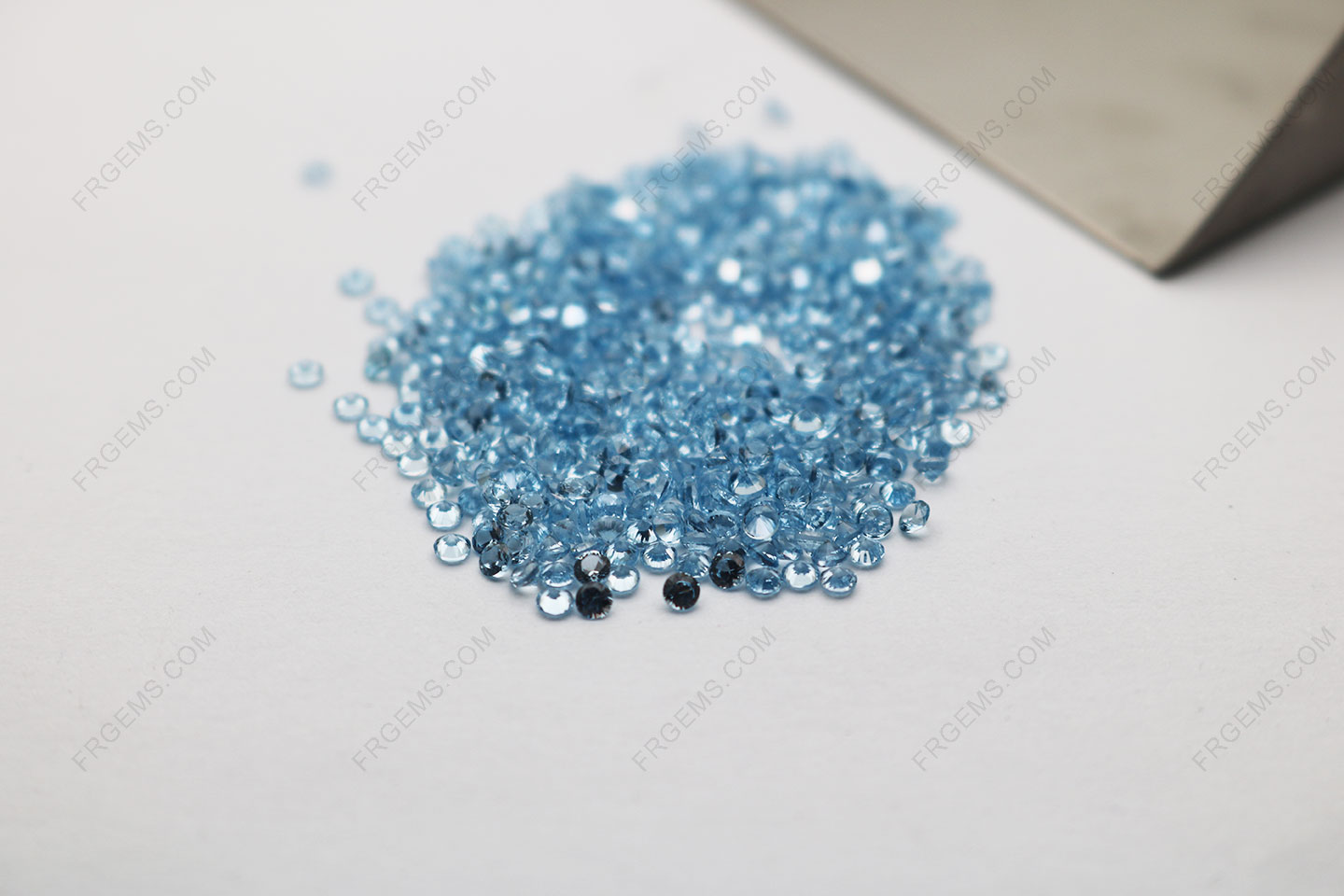 Loose Aquamarine blue Spinel 108# Round faceted 2mm and 3mm gemstones