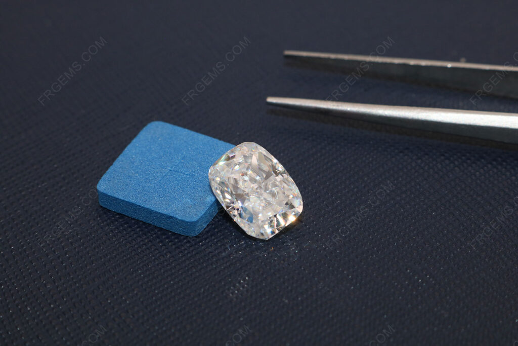 Moissanite-D-White-Color-VVS-Elongated-Cushion-Crushed-ice-cut-stone-Supplier-China-IMG_5183