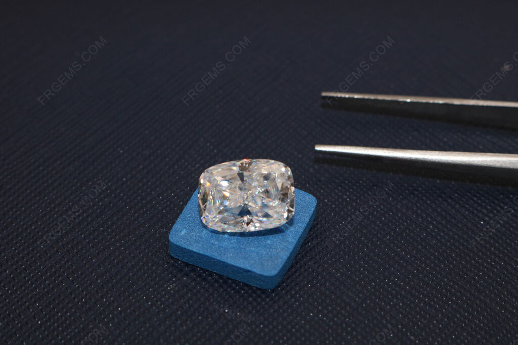 Moissanite-D-White-VVS-Elongated-Cushion-Crushed-ice-cut-stone-Factory-China-IMG_5184