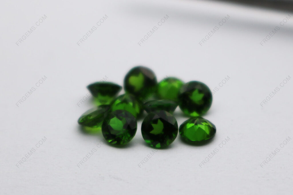 Natural Semi precious Chrome Diopside Green Color Round faceted 4mm gemstones wholesale from China Supplier