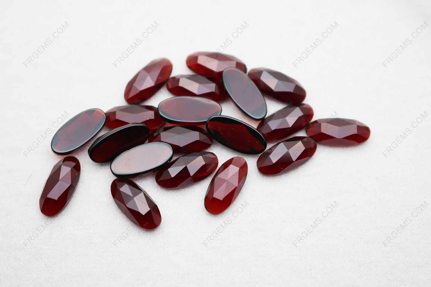 Loose Natural Garnet Red Oval Shape Faceted Rose cut 13x6mm gemstones wholesale from China
