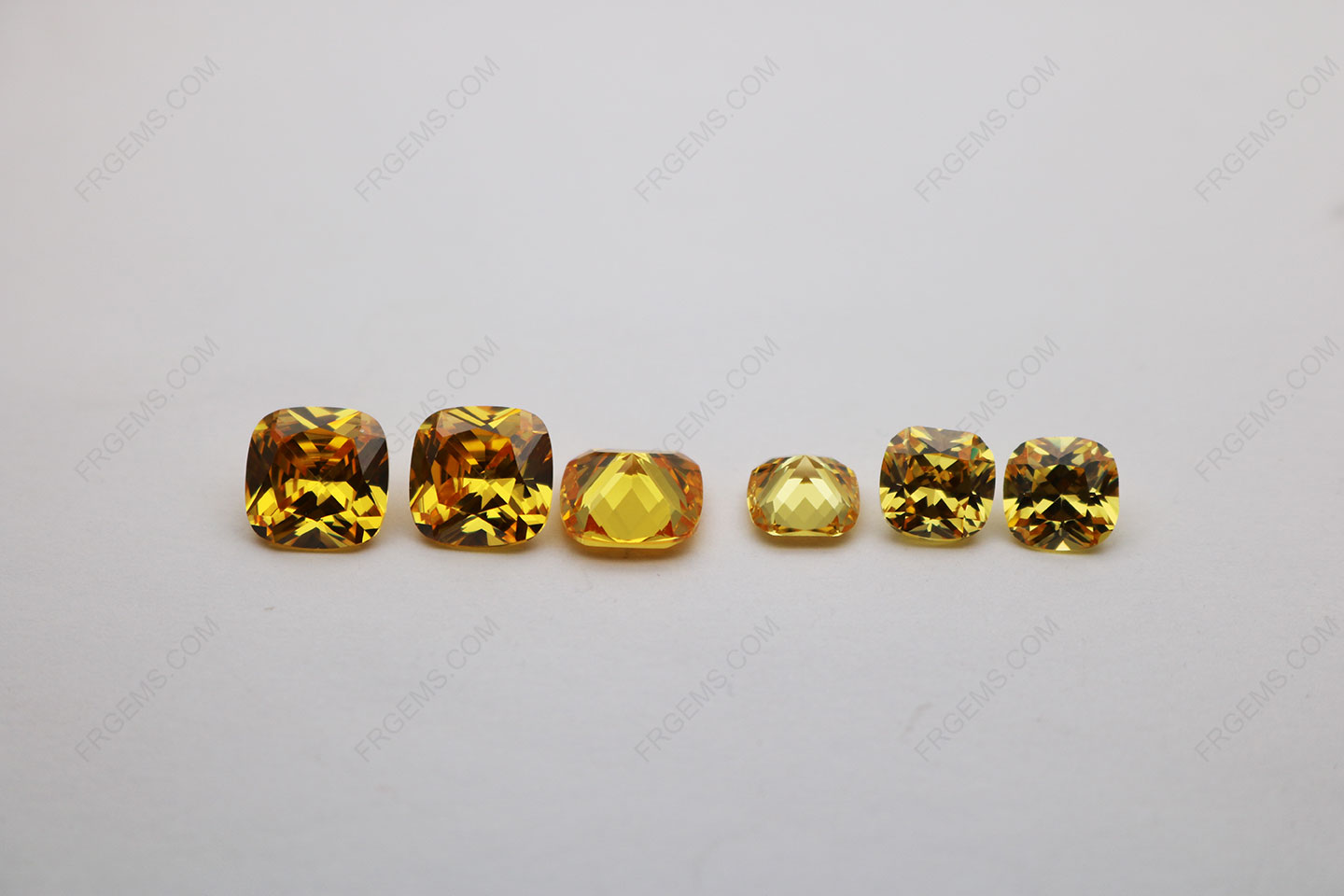 Cubic zirconia golden yellow light color shade cushion cut 10x10mm and 8x8mm gemstones IMG_5365