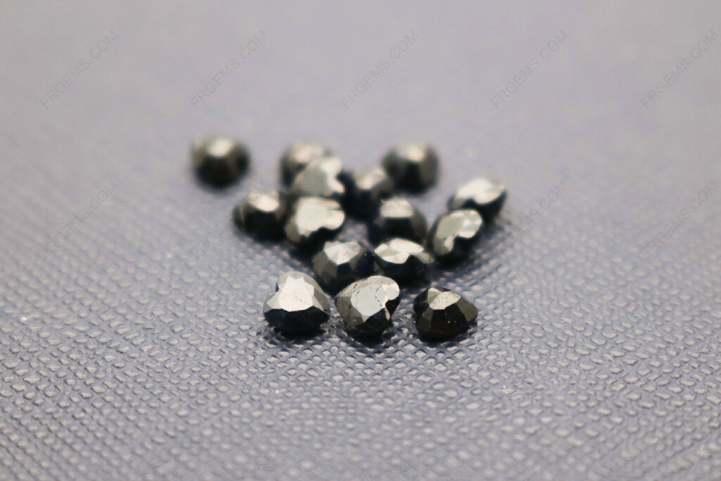 Natural-Black-Sapphire-Heart-Shape-Faceted-Cut-4x4mm-stones-IMG_5388