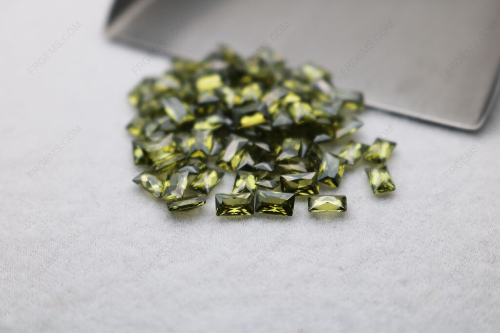 Rectangle-shape-princess-faceted-cut-birthstone-loose-Cubic-Zirconia-Peridot-color-gemstones-IMG_5247