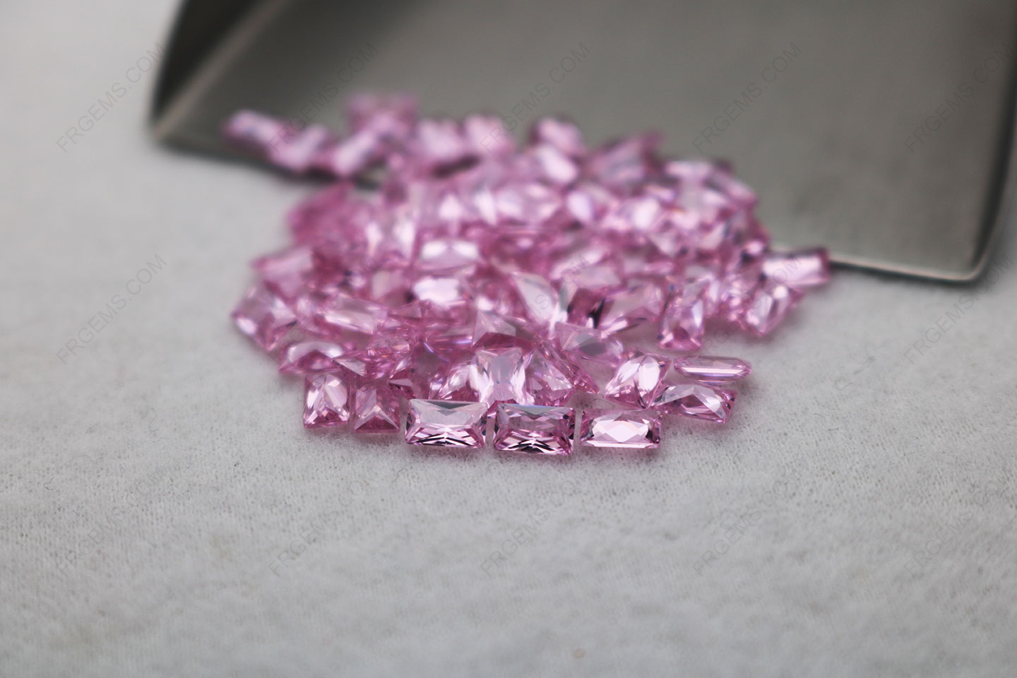 Rectangle shape princess faceted cut birthstone loose Cubic Zirconia Pink color gemstones IMG_5254