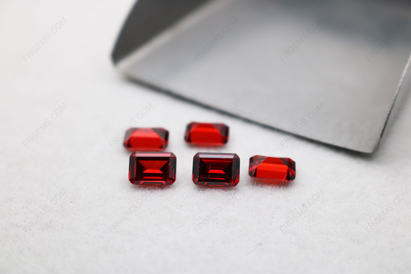 Cubic Zirconia Garnet Red Dark shade Octagon Emerald Cut 5x7mm gemstones CZ23 IMG_5467