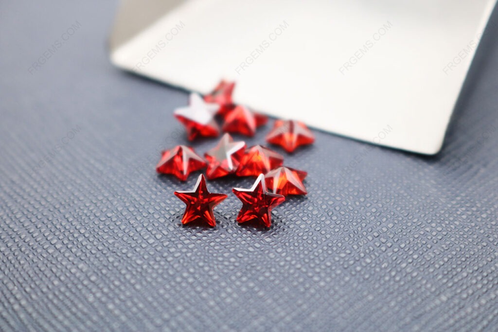 Cubic-Zirconia-Garnet-Red-five-point-Star-Cut-6x6mm-gemstone