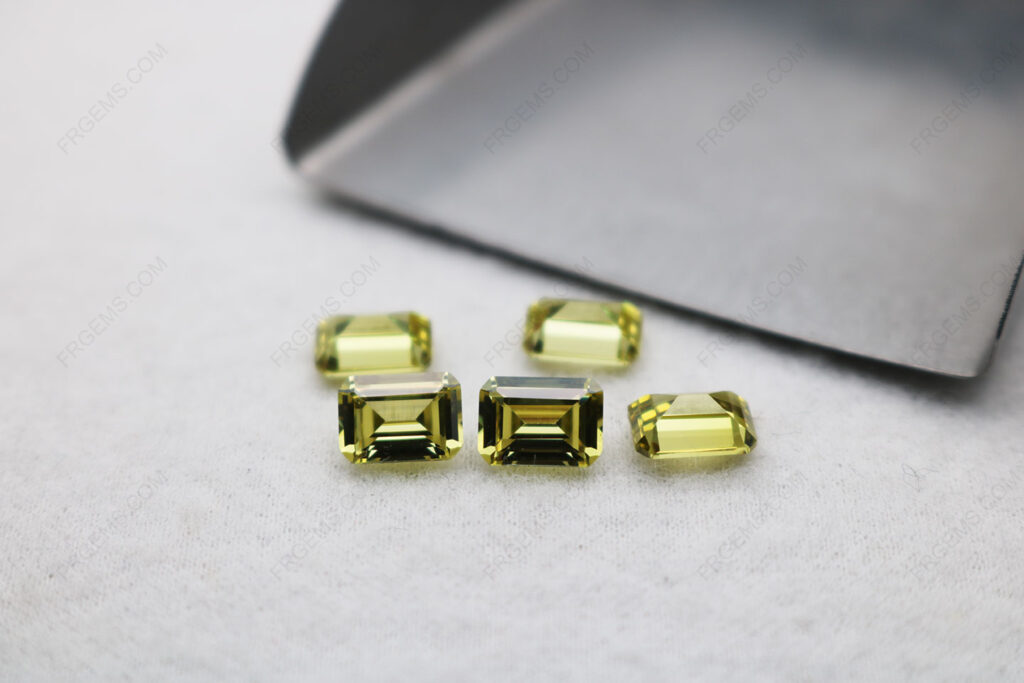 Cubic-Zirconia-Olive-Yellow-Octagon-Emerald-Cut-5x7mm-gemstones-CZ25-IMG_5472
