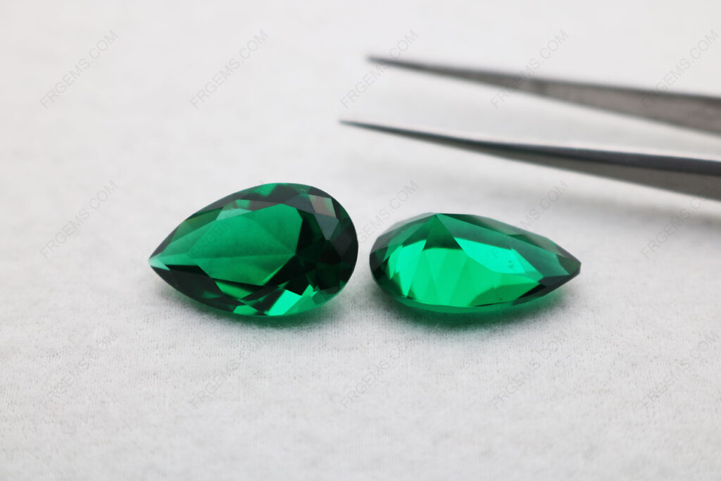 Loose-Nano-Crystal-Dark-Emerald-Green-111-Pear-shape-Faceted-Cut-20x12.50mm-gemstones-Supplier-IMG_5505