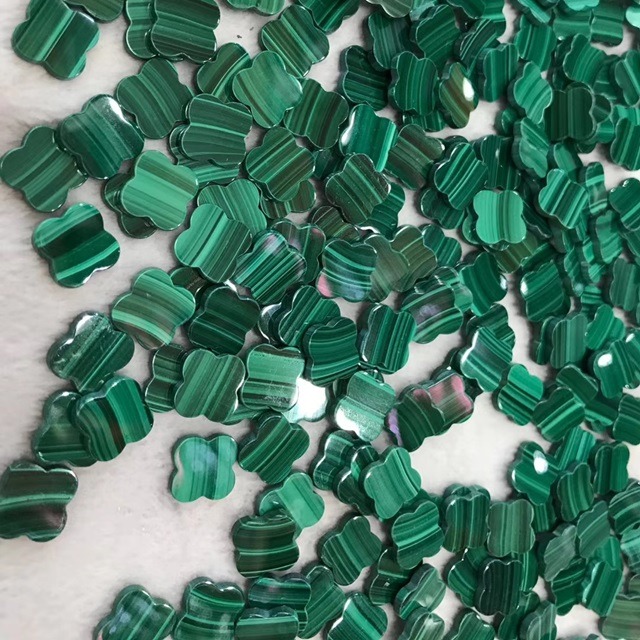 Natural genuine Malachite four leaf Clover Shape Loose Stone wholesale from China Supplier